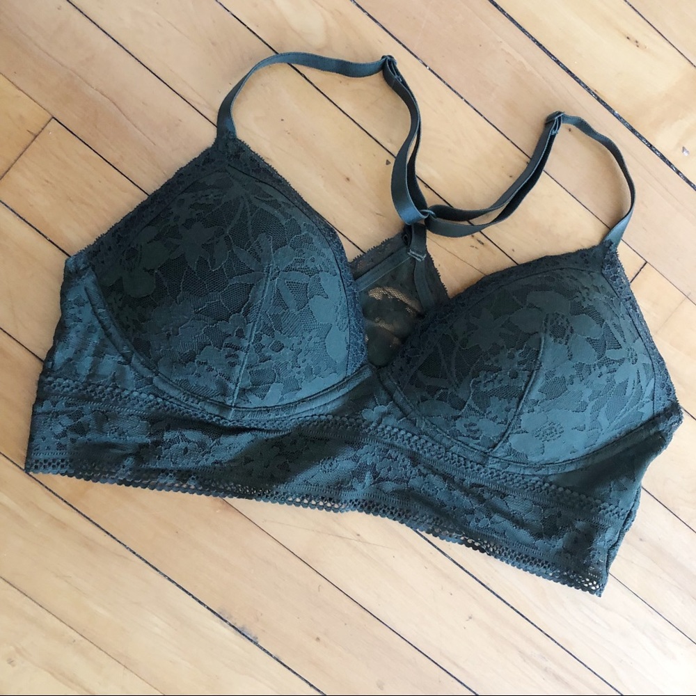 🌙 Women’s VS Lace Push-Up Wireless Bralette 🌙